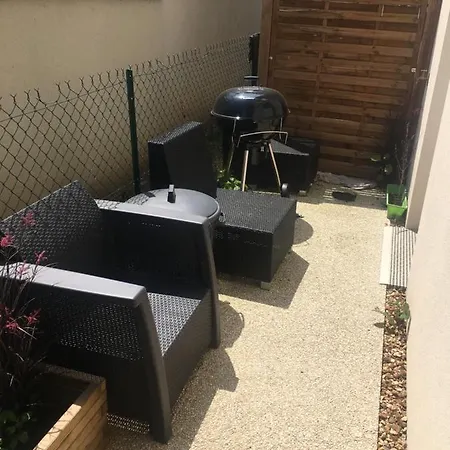 Apartment Jolie 2 Pieces Confortable Ballainvilliers