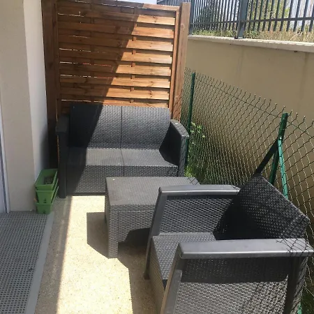 Jolie 2 Pieces Confortable *